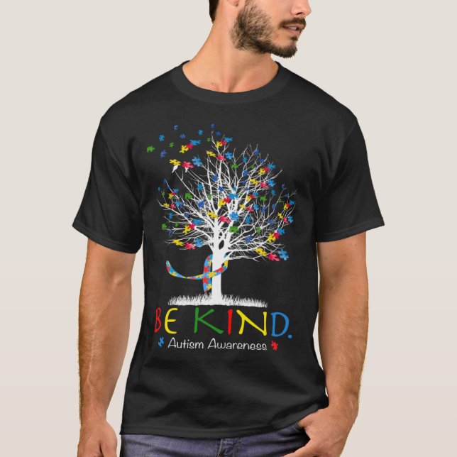 Camiseta Be Kind Puzzle Tree Autism Awareness Month Kids Me (Anverso)