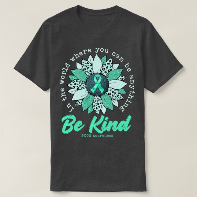 Camiseta Be Kind Sunflower Verde azulada PCOS Awareness Rib (Diseño del anverso)
