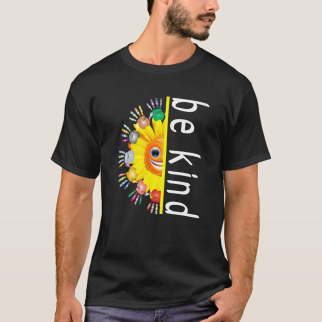 Camiseta Be Kind To One Another Positive Message With Hands (Anverso)