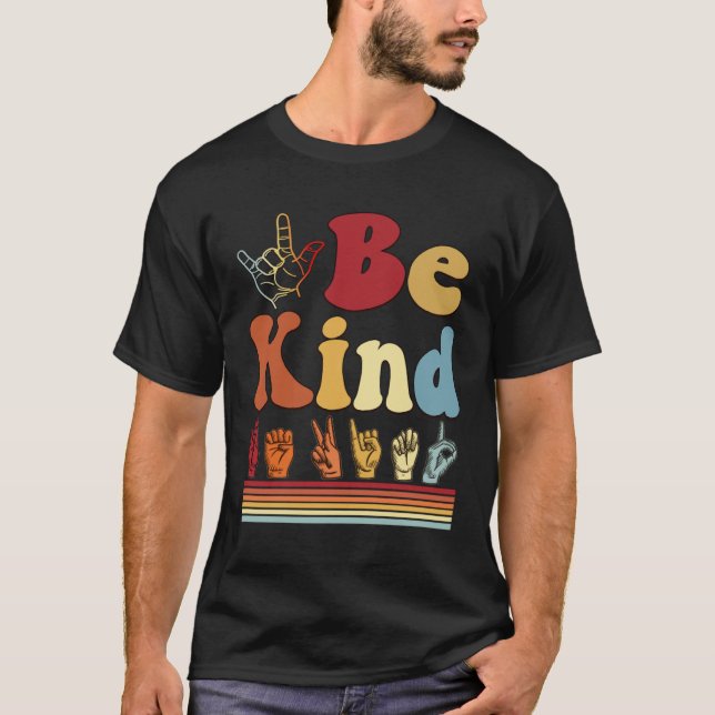 Camiseta Be Kind  Women Sign Language Graphic Deaf Pride AS (Anverso)