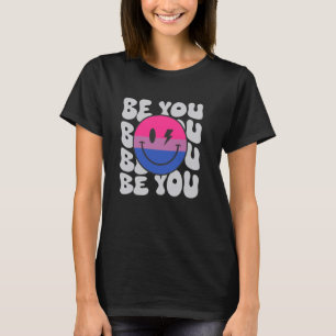 Camiseta Be You Groovy Smile Face Hippie LGBTQ Bisexual Pri