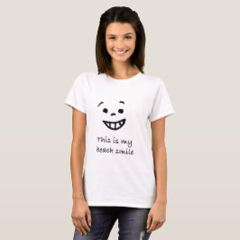 Camiseta Beach Lover Sonrisa Cute Doodle Face Typography