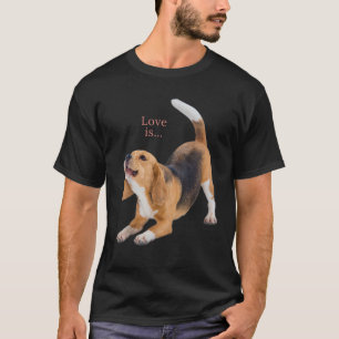 Camiseta Beagle Beagles Tee Love is Dog Mom Dad Puppy Masco