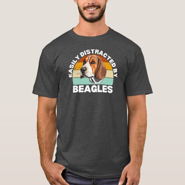 Camiseta Beagle divertida fácilmente distrada por Beagles (Anverso)