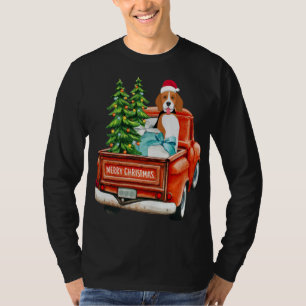 Camiseta Beagle Dog Riding Red Truck Navidades