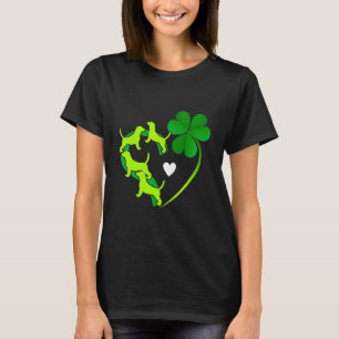 Camiseta Beagle Lucky Shamrock Hearts Shape St Patricks C