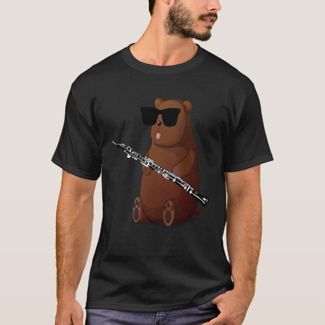 Camiseta Bear Wearing Sunglasses Playing Oboe (Anverso)