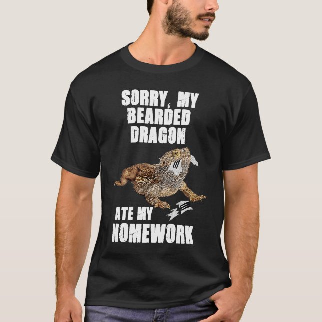 Camiseta Bearded Dragon Ate Homework Reptiles  Pet Owner Gr (Anverso)