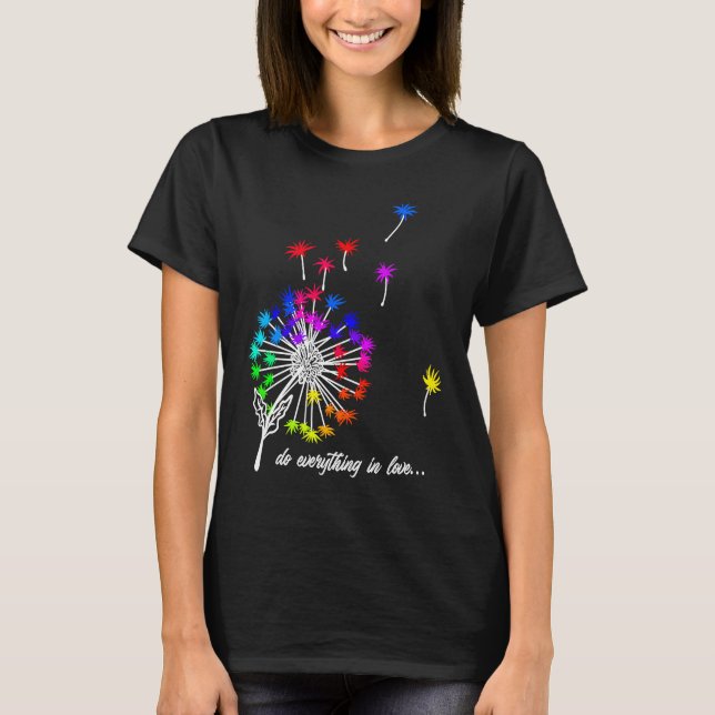 Camiseta Beautiful dandelion with colourful spores flying a (Anverso)