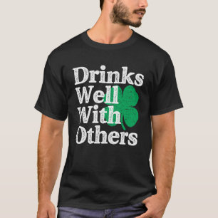 Camiseta Beba Bien Con Otros Día De St Patricks