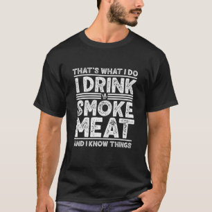 Camiseta Beba carne de humo y sé cosas que parpadean gracio