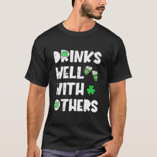 Camiseta Bebe bien con otras cervezas verdes Happy St Patri