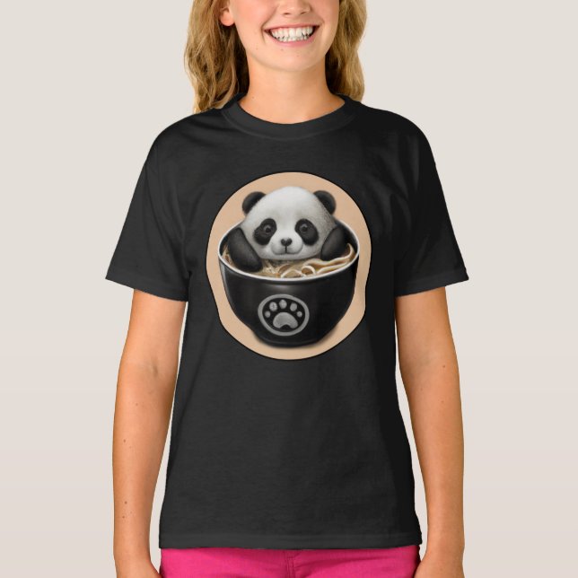 Camiseta Bebé Cute Panda Bear En Un Tazón De Ramen (Anverso)