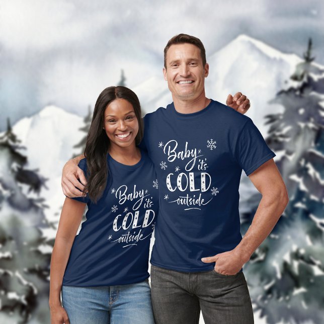 Camiseta Bebé está frío fuera del azul índigo (Subido por el creador)