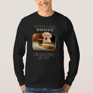Camiseta Bebe zapatos y cuelga mi labrador amarillo