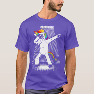 Camiseta Beber criatura mítica del arco iris bailando de Un