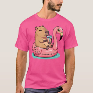 Camiseta Beber un capibara lindo en el suelo de la piscina 