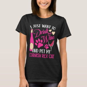 Camiseta Beber vino y Mascota mi gato rex cornish mamá Hum