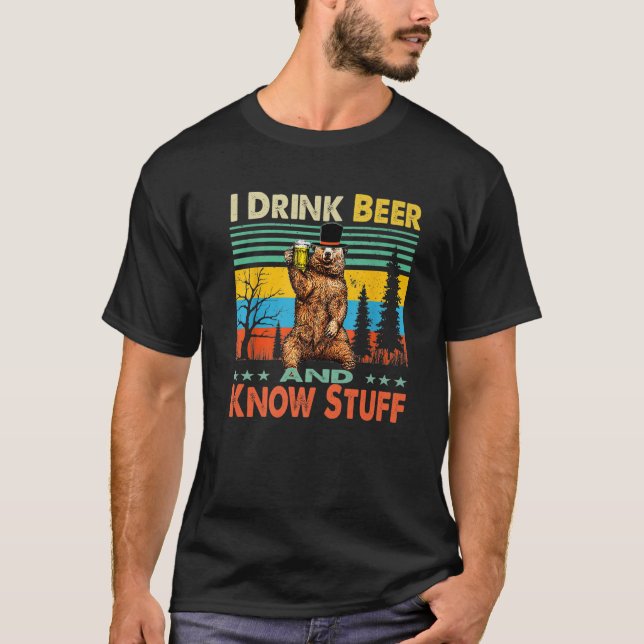 Camiseta Bebí Cerveza Y Sé Cosas Cosas Graciosas De Beber E (Anverso)