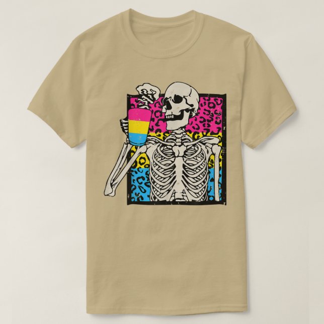 Camiseta Bebida De Esqueleto Café LGBTQ Panseual Leopard Pr (Diseño del anverso)