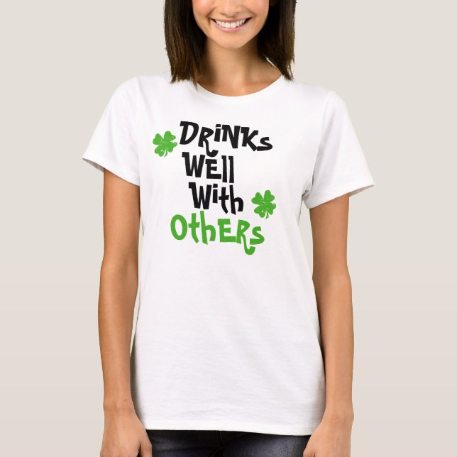 Camiseta Bebidas bien con otras (Anverso)