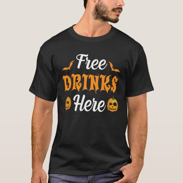 Camiseta Bebidas gratis aquí Funny Calabaza Scary Bat Hallo (Anverso)
