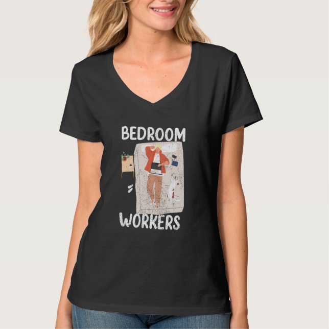 Camiseta Bedroom Workers On Duty At Night Shift Constructio (Anverso)