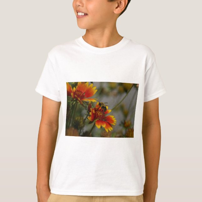 Camiseta Bee and Flower (Anverso)