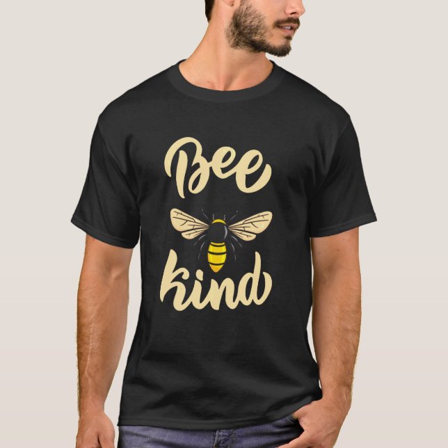 Camiseta Bee Kind Bee Beekeeper Bees Whisperer Beekeeping B (Anverso)
