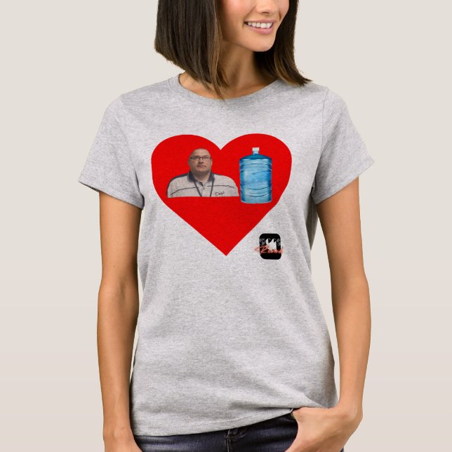 Camiseta Beeka ama su jarra de agua (Anverso)