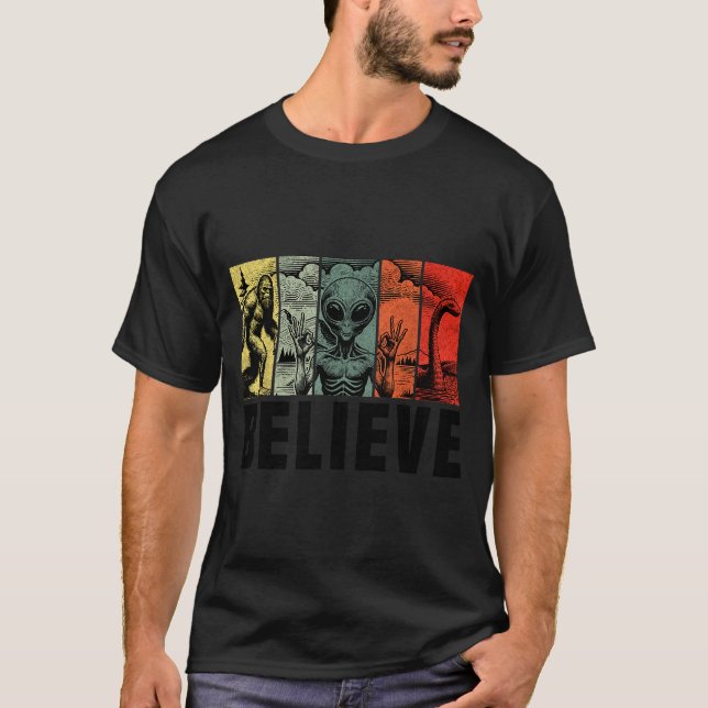 Camiseta Believe Bigfoot Alien Loch Ness Monster Funny Retr (Anverso)