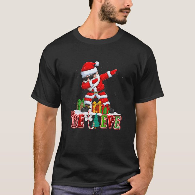 Camiseta Believe Christmas  Dabbing Santa Pajamas For Famil (Anverso)