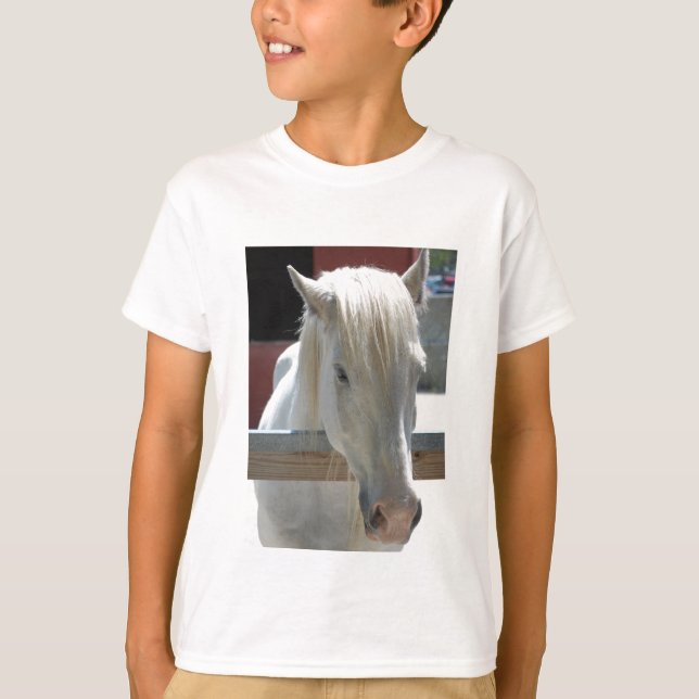 Camiseta Belleza del caballo blanco (Anverso)