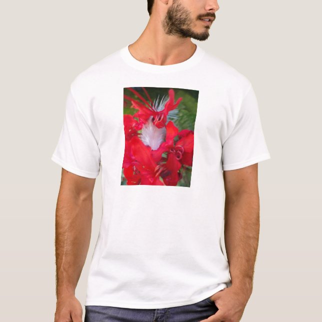 Camiseta Belleza Delicada: Flor roja con pluma blanca (Anverso)
