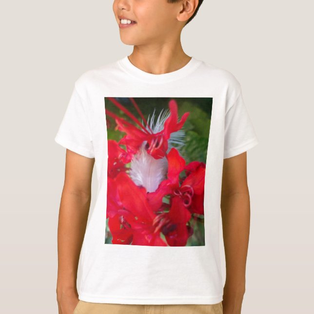 Camiseta Belleza Delicada: Flor roja con pluma blanca (Anverso)
