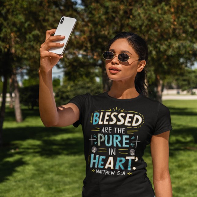 Camiseta Bendiciones Divinas: Una Iluminación Versa Biblia (Subido por el creador)