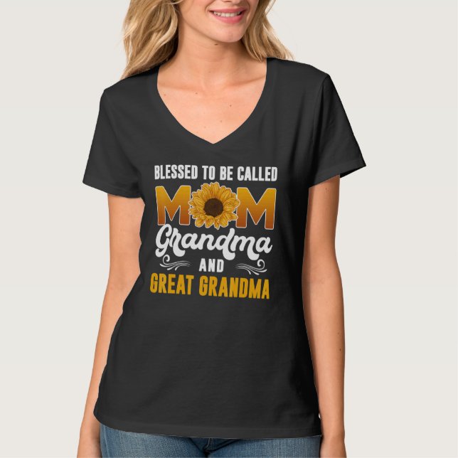 Camiseta Bendita De Ser Llamada Abuela Madre (Anverso)