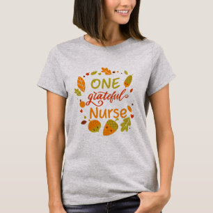 Camiseta Bendita familia una enfermera agradecida Acción de