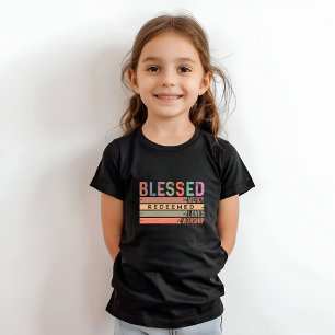 Camiseta Bendita, misericordia, redimida, querida y adorada