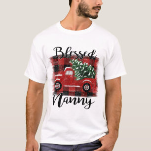 Camiseta Bendita Nanny Red Truck Vintage Christmas Tree