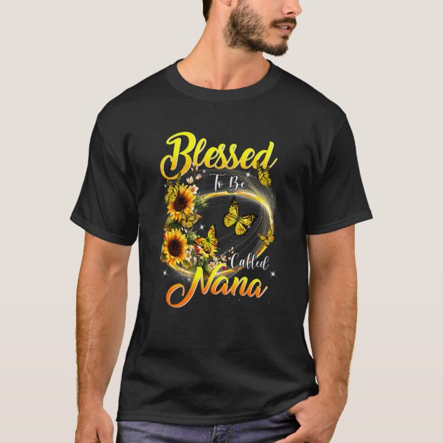 Camiseta Bendita Por Ser Llamada Nana Sunflower Grandma 2 (Anverso)