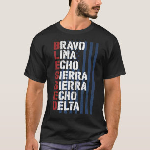 Camiseta Benditas letras de alfabeto militar para Patriótic
