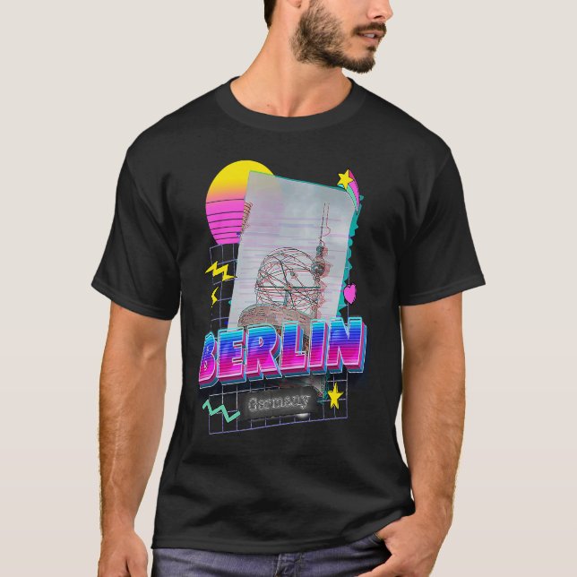 Camiseta BERLIN ENGV Vaporwave 80s Retro Germany (Anverso)