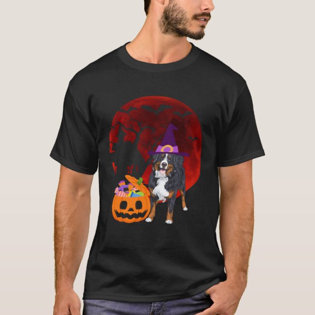 Camiseta Bernese Mountain Dog with witch hat Candy Pumpkin  (Anverso)