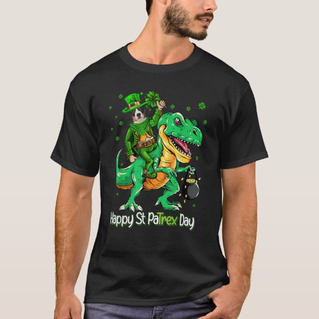 Camiseta Bernese Mountain Riding Dinosaur Patricks Day Sham (Anverso)