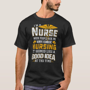 Camiseta Bes soy enfermera cuando la gente me pregunta por