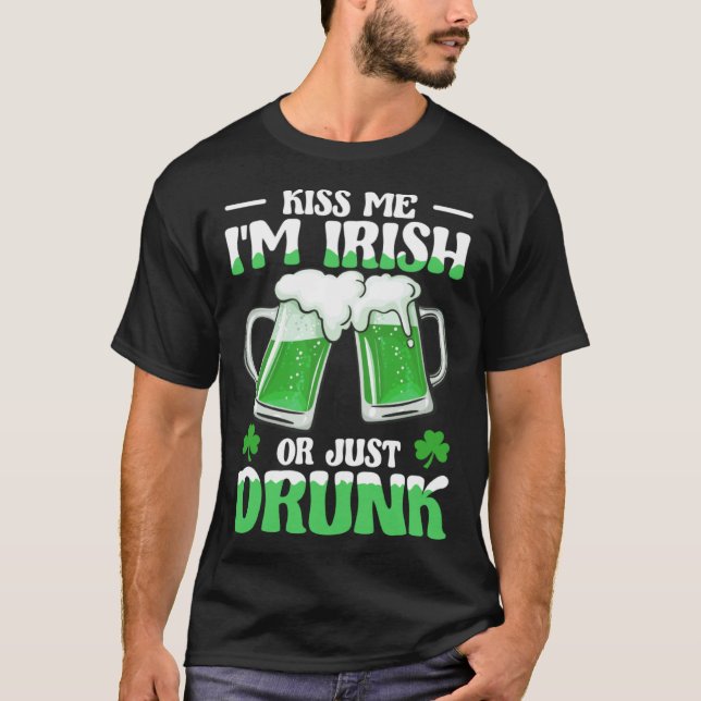 Camiseta Bésame A Irlandés O A La Cerveza Verde Oscura St P (Anverso)