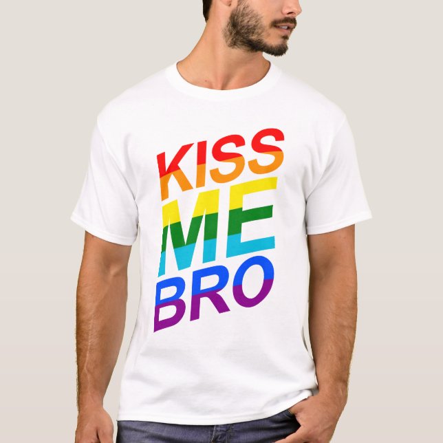 Camiseta Bésame a mi hermano gracioso y orgulloso homosexua (Anverso)