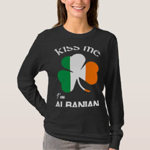 Camiseta Bésame soy albanés Shamrock Albania San Patricio