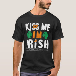 Camiseta Bésame soy el Día de San Patricio Irlandés